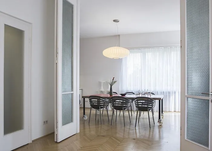 Luxury Bauhaus