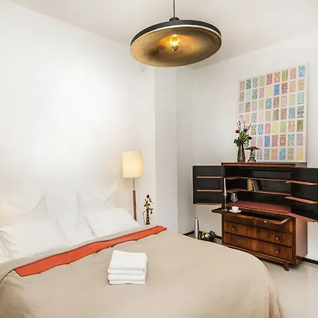 Luxury Bauhaus