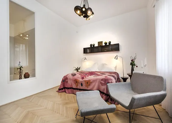 Luxury Bauhaus