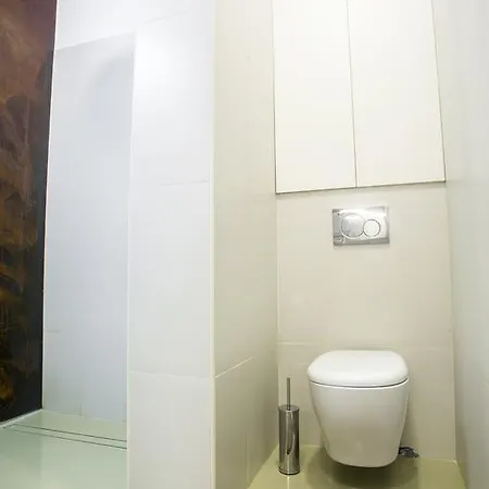 Luxury Bauhaus * Boedapest