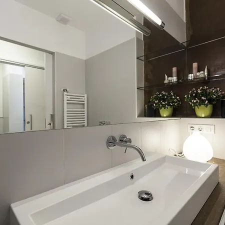 Luxury Bauhaus Appartement Boedapest